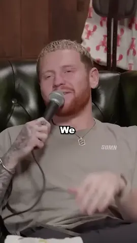 Faith flexed Ethan's Lamborghini Urus on 12 year old school kids... . . . #fyp #foryou #foryoupage #sidemen #millionaire #rich #podcast #explore #wealth #money #ethan #behzinga #faith #lamborghini #urus #flex 