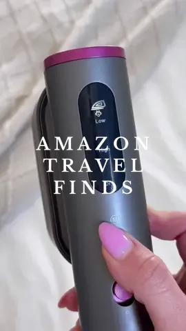 Love my @jackandrose_official steamer ! It is so sleek and compact😍 #jackandrose #steamer #travelsteamer #steamerforclothes #dualvoltagesteamer #travelessentials 