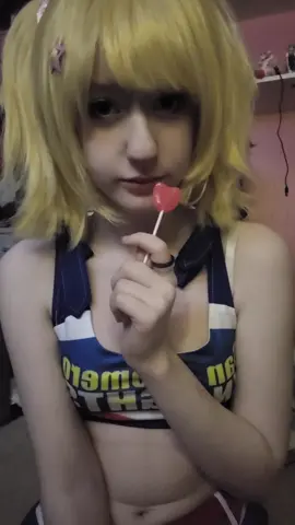 so so eepyy #julietstarling #julietstarlingcosplay #lolipopchainsaw #lolipopchainsawcosplay #cosplay 