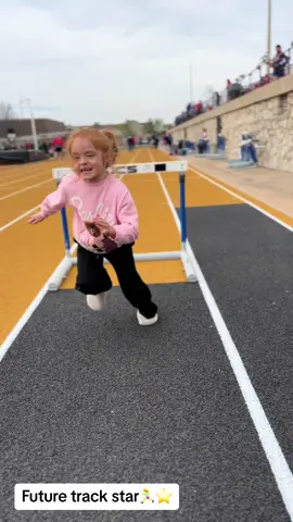 🏃‍♀️⭐️ #track #trackandfield #kynlee #kynleeheiman #kynleethegreat 