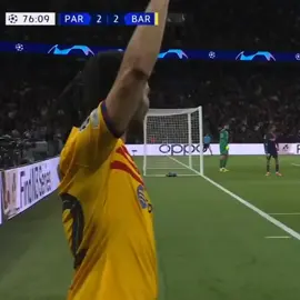 Viraram fora de casa😳 #fonsecacrf #barcelona #psg #championsleague 