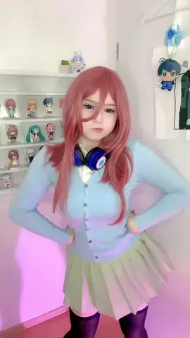 Good night 💗 (say it back ‼️) #mikunakanocosplay #thequintessentialquintuplets #mikunakano #cosplay 