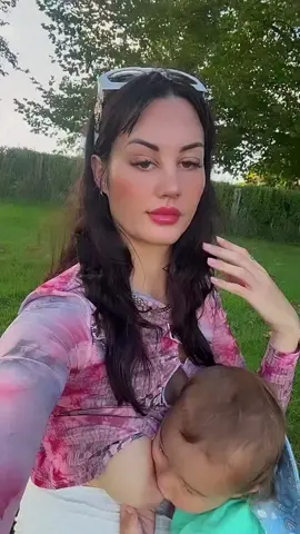 😍🧑‍🍼🥰😻💞