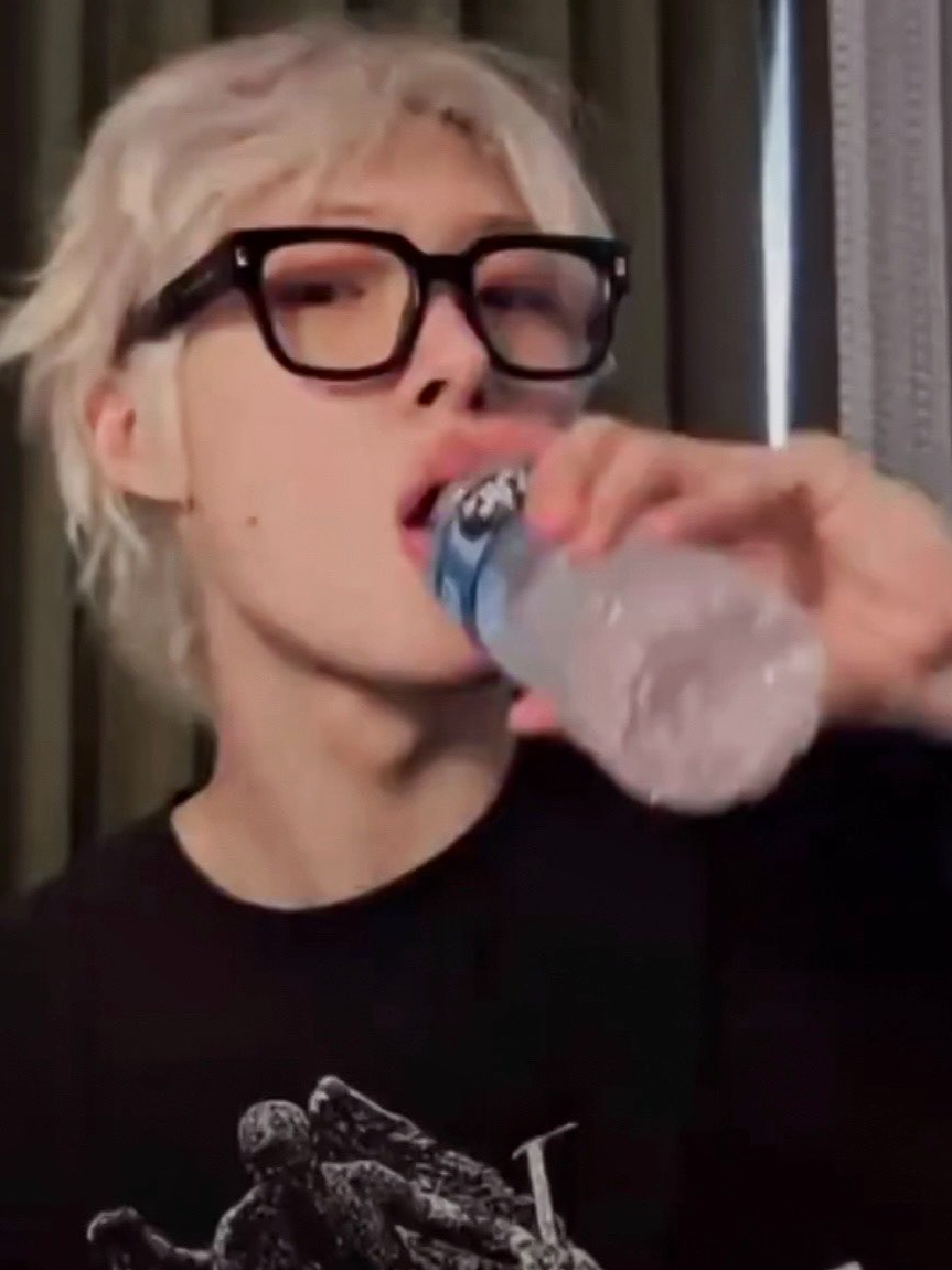 pt2!  still our sweet, handsome blonde hottie in glasses enjoying that watermelon and  yes, that water again (sigh) why am I suddenly so thirsty, it's not even summer yet and yes, not even COACHELLA festival yet🔥😳 Truly, isn't our Min Gi the sweetest & most romantic, calling Atiny first thing in the morning, starting his day🥰I haven't even fully processed, still brimming with so much love & pride of him winning the ATEEZICAL 100 game - and suddenly he also went live on POP🥳 THANK YOU, MIN GI - WE LOVE YOU MORE🔥💜 All the best Ateez, Min Gi🙏 Go burn the stage like wildfire🔥KAJA💪HWAITING! @ateez_official_ #ateez_official_ #fix_onstagram #songmingi #mingiateez #ateeztoktoq_mingi #CHELLATEEZ  #ateezinla  #ateezatcoachella #songmingi  #mingiateez  #blondemingi  #glassesareamazing  #watermelon🍉  #atinylovesmingi  #cuddlymoments  #sweetmomentstogether  #alwayshandsome  #sofluffy  #hesanangel #boyfriendcoded