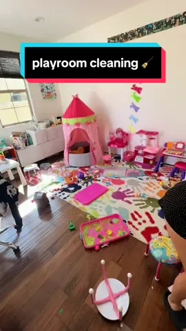 LETS CLEAN THE PLAYROOM 🤩.       #clean #CleanTok #asmr #reset #resetwithme #morningcleaning #playroom #playroomcleanup #organize #organizewithme #cleanwithme 