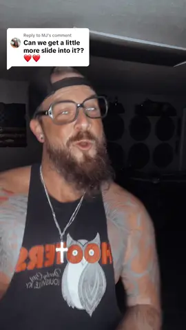 Replying to @MJ Teq Put you in a mood #kentucky #notcalifornia #letsgobowling #beardgang #bearded #gym #kingsmethod #tequilla #wrangler @kingery @Officialthereal_kngego 