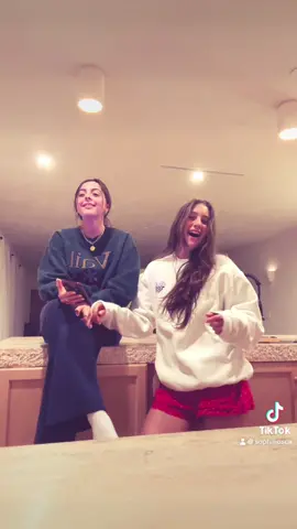 Oopsies wickedicky posted on wrong ACCOUNTTTTT 