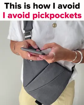👜Multi-functional personal anti-theft chest bag 🌟Designed for trendy men and women ✔️Shoulder strap size is adjustable ✔️Security and anti-theft, anti-knife, anti-theft brush 🌟Keeps you organized and protects your belongings.