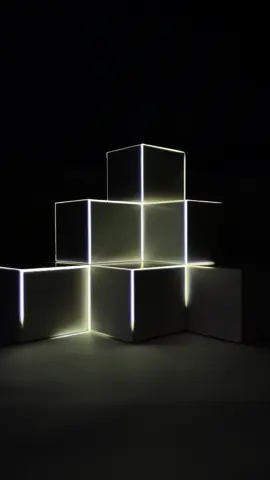 Testing out some interactive projection mapping in the studio ✨  #ProjectionMapping #NeonLights #ImmersiveExperience #LightShow #ExperientialDesign  #interactiveprojection #TouchMapping 