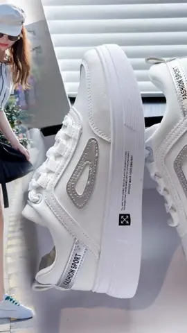 Sepatu wanita Runnong Sporty woman shoes casual ow-567 circle woman shoes #berandatiktok #sepatu #fyp 