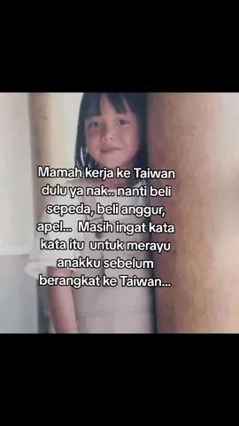 Anak sekecil ini tahu tahu udah beranak..mamahnya sibuk jadi #tkwtaiwan .