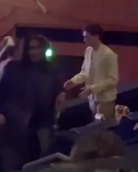 Tom and Zendaya hug and kiss each other on the cheek after the premiere of the Challengers🤍they look so cute and laugh and the way she held onto Tom's hand like she didn't want to let go🥹🤍 #tomdaya #zendaya #tomholland #zendayaandtomholland #tomhollandzendaya #tomdayaforever #challengersmovie #london #viral 