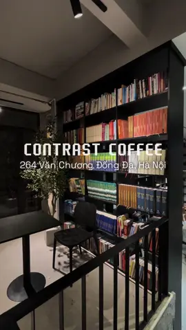 [Contrast Coffee, 264 Văn Chương, Đống Đa, Hà Nội] 🩶 ⏰ 24/24 🏷️ 35k - 50k Một chiếc quán mở 24/24 cho các bác chạy deadline đâyy. Quán không bật nhạc và mọi người đến đây phần lớn đều để học tập và làm việc nên siêu yên tĩnh và tập trung 🩶 Không gian quán rộng rãi, nhiều ổ điện và ánh sáng vừa đủ, đồ uống có các dòng cà phê và trà khá okila nhaa 🌷 #cfwmanhdongda  ——————————————— #coffeewithmanh #hanoi #cafehanoi #reviewcafe #cafedongda #cafesongao#cafffeetiktok #xuhuong #trending #fyp #viral #capcut 