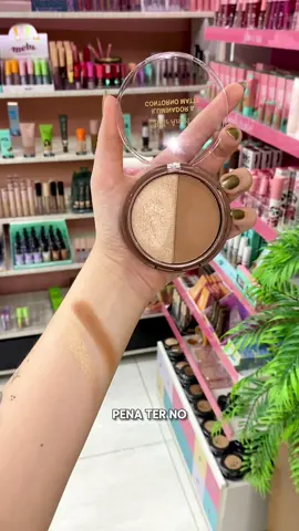 Duo de Contorno e Iluminador da Belle Angel vai ter surpreender! 💕✨ As cores são maravilhosas, bem pigmentadas e esfumam super bem 🙌🏻 E o melhor: super baratinho! Venha garantir o seu na Maquiagem Etc 🥰 . . . #maquiagemetc #makeup #maquiagem #belleangel #cotorno #iluminador #contornoeiluminador #vitoriadaconquista