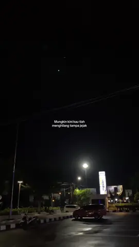 Mungkin kini kau telah menghilang tampa jejak 🥀 #TikTokImpact #foryoupage #JelajahRamadan #fyppppppppppppppppppppppp #storytime #fypdongggggggg #fyp #fypシ゚viral #sad #vidioestestic #lagugalaubaper #musik #katakatasedihkecewa #sound #musikindonesiadispotify #musikindonesia #sheilaon7 #minangtiktok #padang #fypシ 