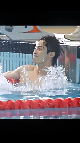 The Weather Is So Hot. I Can't Handle it. #byeonwoseok #lovelyrunner #kdrama #byeonwookseokedit #swimming #hot #fyp #viral 