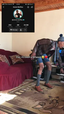 😂😂the only people can can tell you how much I love these two ladies are my family!! Today feels like a lie !! ❤️  #callhim_prinston #brohuns #fyp #tiktoksa #applestoregirl 