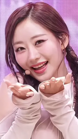 🧸: credits optional ! ᜊ ꒰ 𝗏𝖼 : julie ! ꒱ ⊹˚˖⁺┊𝗍𝖺𝗀𝗌 --> : #itskeeho❢ #kpopfancam #fancam #freefancam #kpop #kissy #julie #kissoflife #wink 
