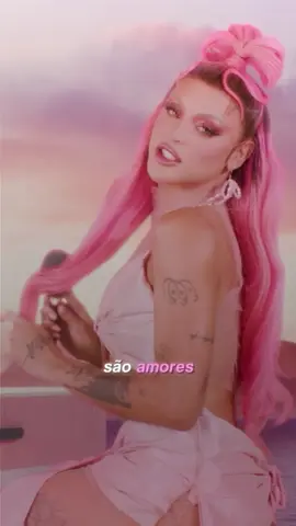Pabllo Vittar — “Sao Amores” 💖🍸💃 #pabllovittar #vittarlovers #saoamores #forró #simone #simaria #simoneesimaria #forrodomuido #nostalgia #batidãotropical #forrodasantigas #forroantigo #musicasromanticas #lyric #letra #nostalgia #tipografia #statusvideo #statusdemúsicas #musicaparastatus #fy #foryou #fypシ 