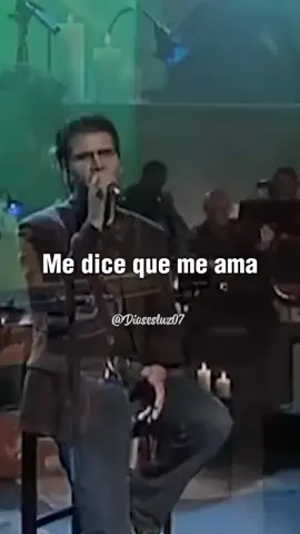 Me dice que me ama.🤍 . . #alabanzacristiana #medicequemeama #jesusadrianromeroo #conciertoscristianos #musicacristiana #jesusadrian 