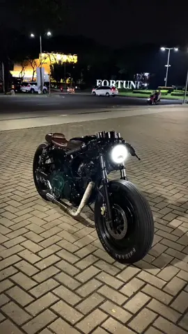 2K CAFERACER✨👀 / 🎥:XR #caferacer #motorcustom #edit #bike #kara #CapCut #thedarkgreyproject #leemotorcycle #santuymotorcycle 