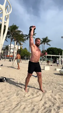 Miami Muscle Beach work🔥  #miami #musclebeach #exercise #hiit #workout