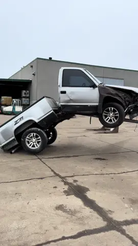Rare Short Bed Step Side Chevy Truck ! #chevytrucks #shortbed #obstrucks #silverado #trucktok #autorecycling #junkyard #autopartscity 
