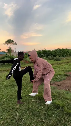 Addicted to this dance😂😍 @RANGO TENGE TENGE 🇺🇬 