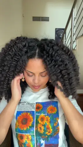 Second day braid out curls #hair #curlyhairstyles #hairroutine 