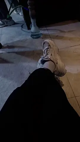 تكعد بكوفي وانتة الوحيد لمادخن😂 #CapCut #شعب_الصيني_ماله_حل😂😂 #v #viraltiktok 