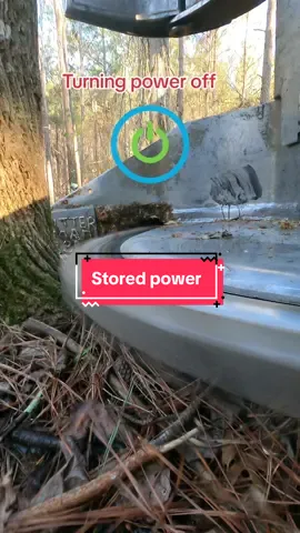 Stored power in the saw.🔋🔋#saw #sawstop #fyp #foryourpage #timber 