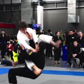 Brazilian jiu jitsu, highlights from arizona international. Follow for more content!! #bjj #flyingarmbar #armbar #submission #bjjlifestyle #bjjvideos #bjjtiktok #jiujitsu #jiujitsugrappling #jiujitsulifestyle #jiujitsutiktok #jiujitsuparatodos #brazilianjiujitsu 