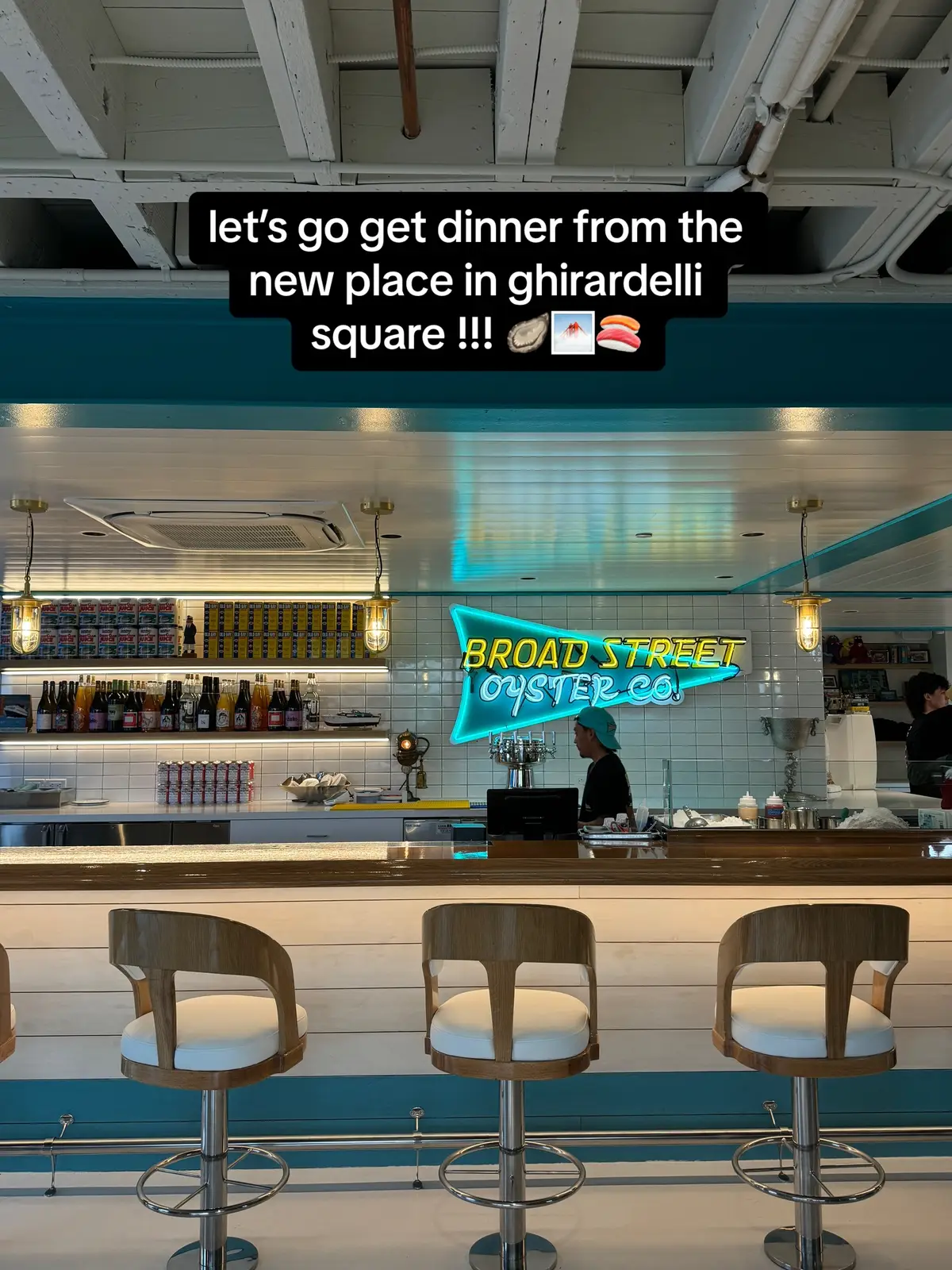 #sf #sanfrancisco #sftok #sfdinner #sanfranciscofood #sffoodie #sffood #sfbayarea #thingstodoinsf #bayarea #oysters #sanfranciscorestaurant #sfrestaurants #broadstreet #seafood #lobsterroll #newrestaurant #sfvlog #sfvlogger @Broad Street Oyster Co. #diner #sanfranciscolife 