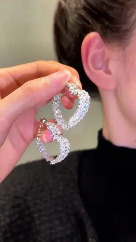 Elegant one for proms #jewels #mossanite #earrings #chic 
