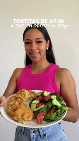 Una de mis comidas favoritas por rápida, práctica, económica y alta en proteína🥰 #tortitas #tortitasdeatun #comidasana #comidasaludable #proteina #nutriologa #nutricion #healthy #estilodevida 