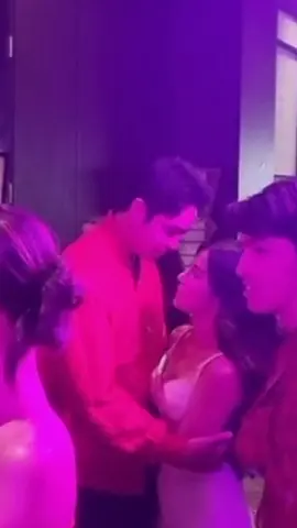 #DonBelle off cam moments ✨✨✨ Video credits: justinplowerson #DonnyPangilinan #BelleMariano #CantBuyMeLove #fyp