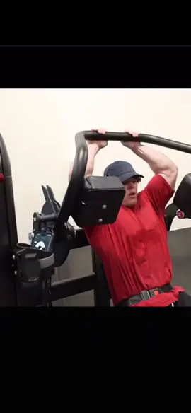 What do you listen to in the gym? #samsulek #samsuleklifts #GymTok #samsulekeffect #samsulekedit 