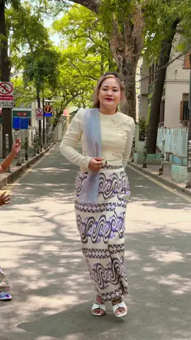 လောင်းလိုက်ပါ#သင်္ကြန် #အားလုံးကိုချစ်ပါတယ်♥♥♥♥♥♥♥♥ #tiktokmyanmar #foryou #fyp 