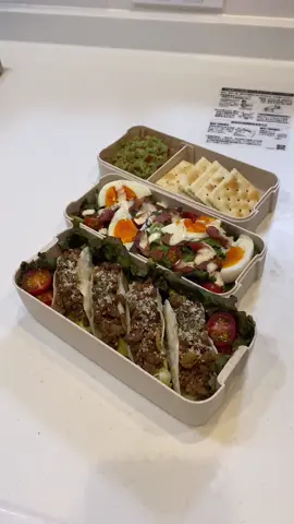 ASMR] ミニタコス & シーザーサラダピクニック弁当/ Make & Pack my picnic lunch with me pt. 27 #餃子の皮 #タコス #シーザーサラダ #dumplings #tacos #salad #弁当 #弁当記録 #asmr #lunchbox #lunchboxideas #lunch #satisfying #cooking #bento #healthy #picnic