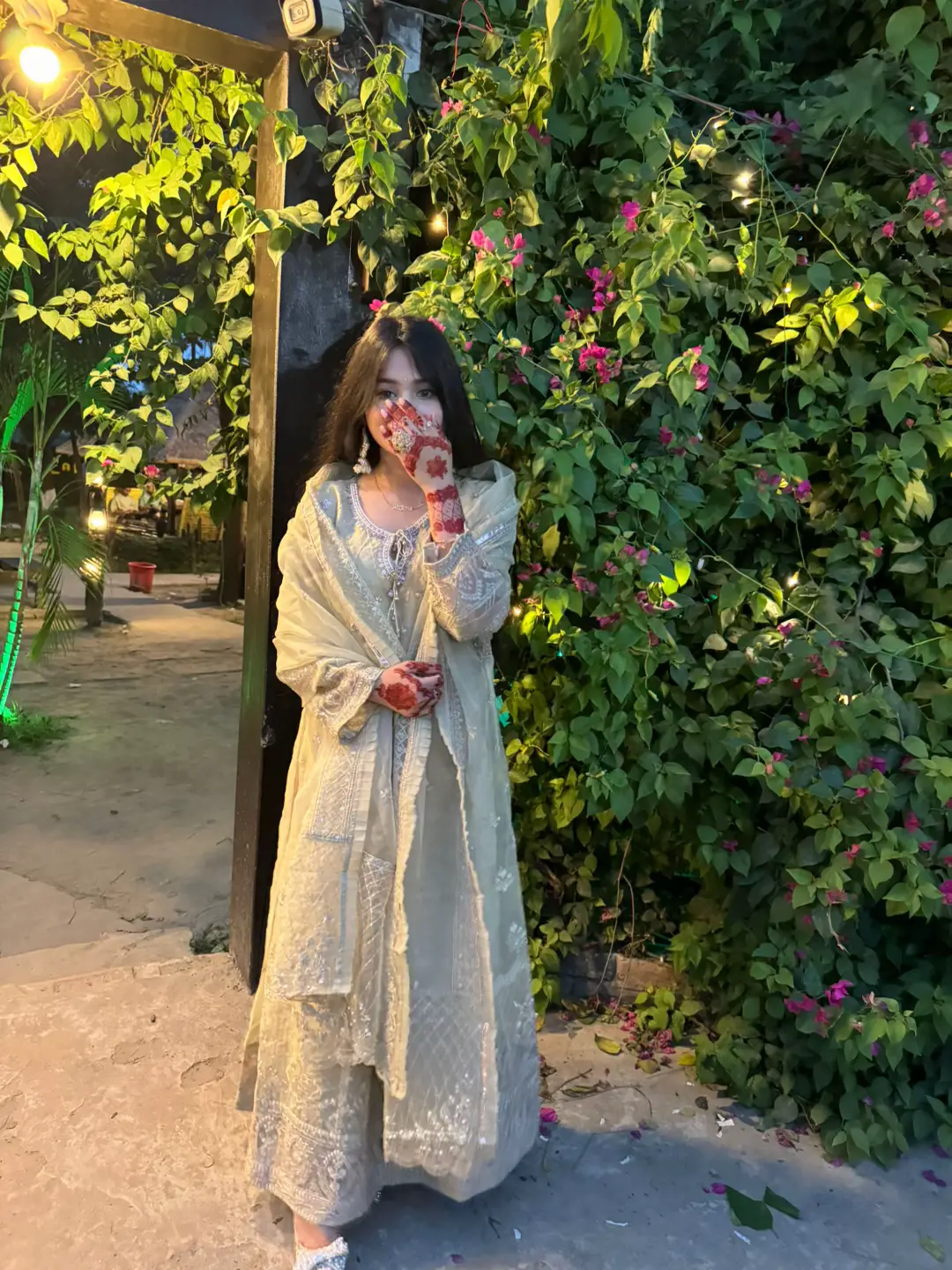 Here is my eid main outfit☺️ #foryoupageofficiall #eid2024🥰❤️ #foryou #foryoupage #fypシ゚viral #Rojoni #foryoupage #Sunshineroju #viral #1million 
