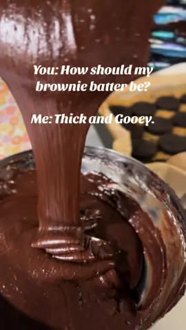 You: How should my brownie batter be? Me: The ideal consistency of brownie batter is thick and gooey. . #brownie #oreobrownie #fudgybrownies #oreo #hjemmelaget #cookiedough #batter #bakingtiktok #buglebaker 