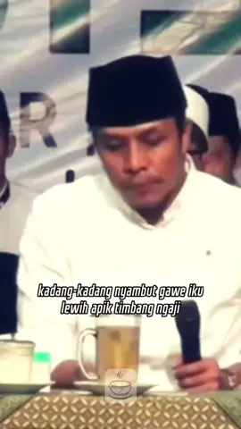 Hati hati Kangge sing nduweni ilmu ~ Gus Kautsar ~ #santrilirboyo #kedirikotasantri #santrialfalahploso #lirboyo #guskautsar #pondoklirboyo #santriploso #alfalahploso #kotasantri #santriwati