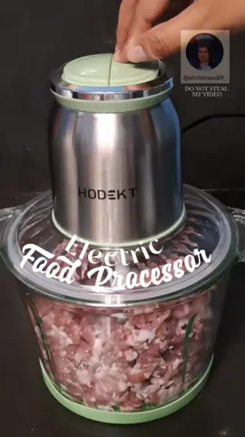 Electric Food Processor na pwedeng gawing blender at ice crusher! All-in-1 na yan dito sa Hodekt Electric Food Processor!  Affordable narin for its quality!! Check out mo na rin to! #musthave #tiktokfinds #Hodekt #FoodProcessor #MeatGrinder #hodektmeatgrinder #foryoupage #fyp 