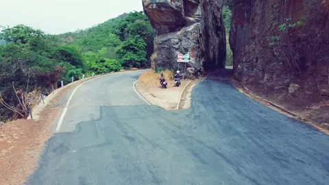 #togotiktok228🇹🇬 #lométogo228🇹🇬🇹🇬 #lomasviral #lomé #bénin🇧🇯 #bénin #côtedivoire🇨🇮 #côtédivoir🇨🇮🇨🇮🇨🇮kamer🇨🇲🇨🇲 #sénégalaise🇸🇳 #sénégal #ghan #zah_beauty #epsigate_photography #agbikoffi #convivialomé  Faille d’alédjo au nord du togo 35,9km de kara(43 min)pour arrivée 