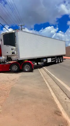 SCANIA 🔝 🚛🚀 . . . #CapCut  #scania #scaniav8 #scaniapower #carreta #camerafria #truck #diesel #turbo #turbodiesel #dieselpower #maquinas #maquinaspesadas #boatarde #🚀 #💥 #🔝 #🚛 