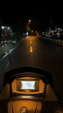 setenang itu klo riding malem