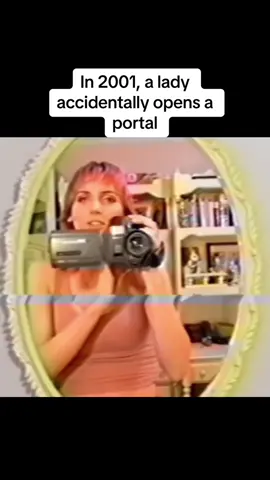 Abre portal accidentalmente! #portal #fyp #2001 #openportal #viral #paranormal #fypシ #inexplicable #misterio #myth #crazy #doubt #girl #matrix #world #foryoupage #foryourpage #videoviral #video 