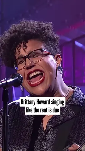 Shoutout to Brittany Howard and Alabama Shakes! 💛 @brittanyhowardofficial #songstoputonyourplaylist #brittanyhoward #alabamashakes #livemusic #music