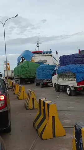 Prank teman lg di Pelabuhan Bakauheni #fyp #tranding #fypシ #viral #instastory #virartiktok 