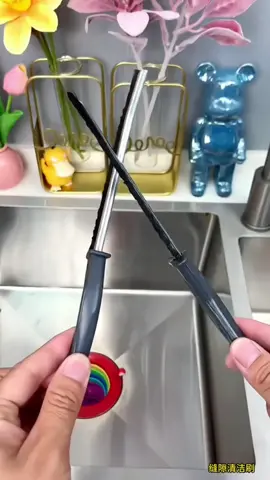 Long narrow gap cleaning brush#KongsiBersama #goodthingstoshare #kitchengadget #satisfying #kitchenessentials #tiktokshop #smallbusinessmalaysia 